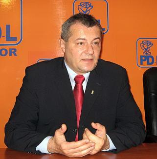 Mircea Matei: 'Ne-am săturat să dăm explicaţii cum are unul flatulaţii-n PSD'